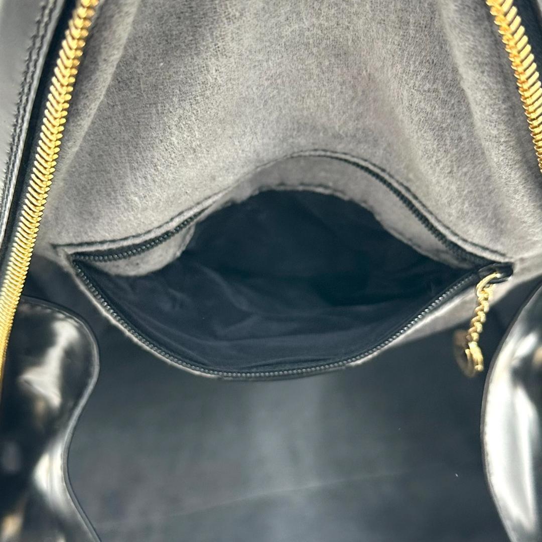 GUCCI グッチ ショルダーバッグ ボディバッグ レザー ブラック バンブー