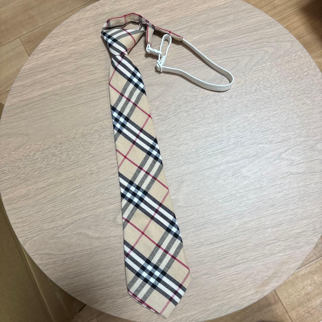 希少　バーバリー　スーツ　卒業式　150 ネクタイ