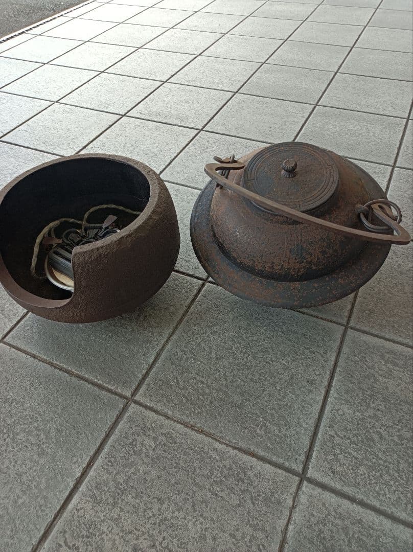 骨董品！京都保管、鉄瓶、香炉、モロモロ！お話し中！