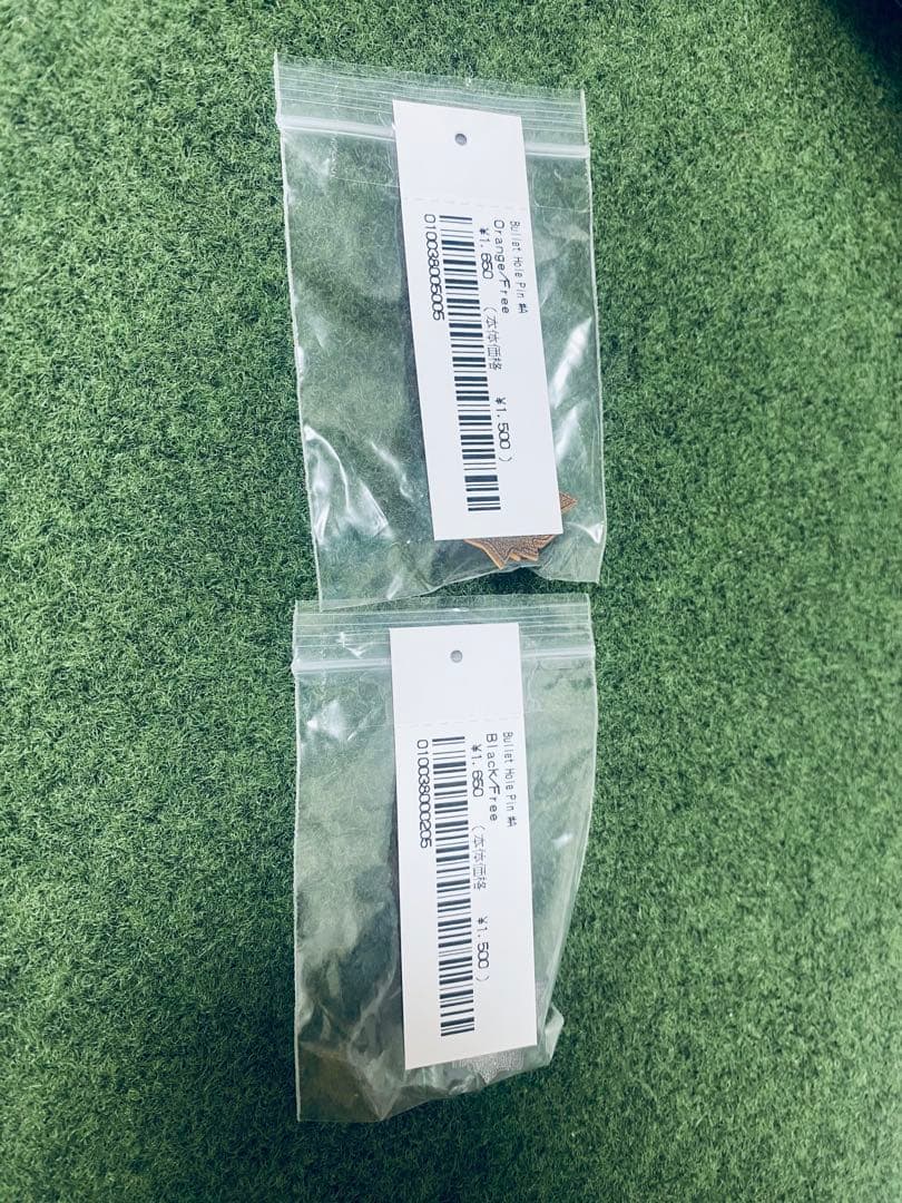 G*o様 Nate Lowman/Supreme Bullet Hole Pin