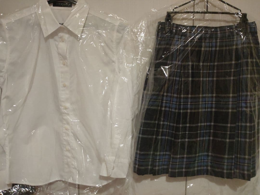 ポンポネットジュニア　卒服150-160