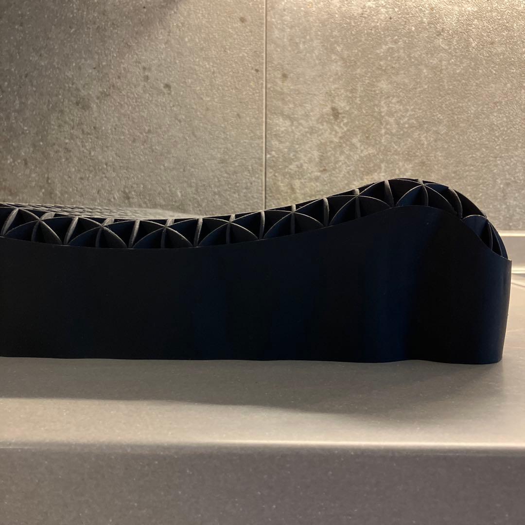 ヒツジのいらない枕　至極　テンセル枕カバー付　まくら　安眠枕　高反発　丸洗いok