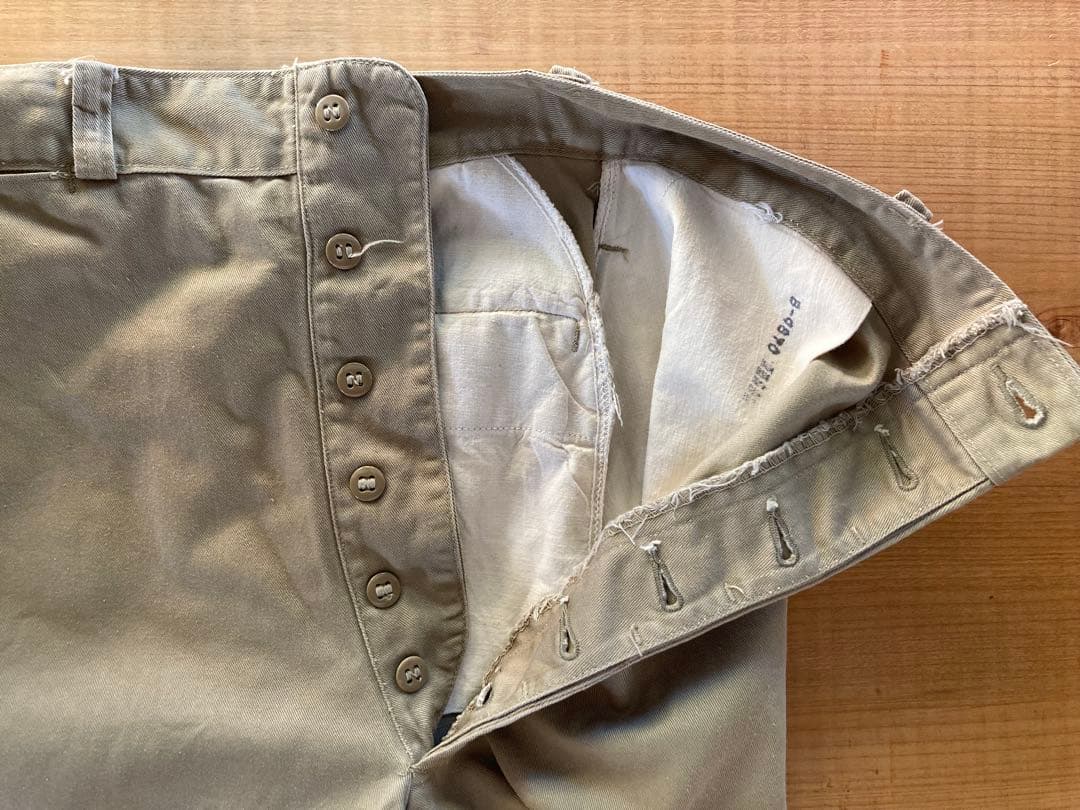オリジナル☆m-45❗️usarmy chinoチノパン.ボタンフライ.フラップ付