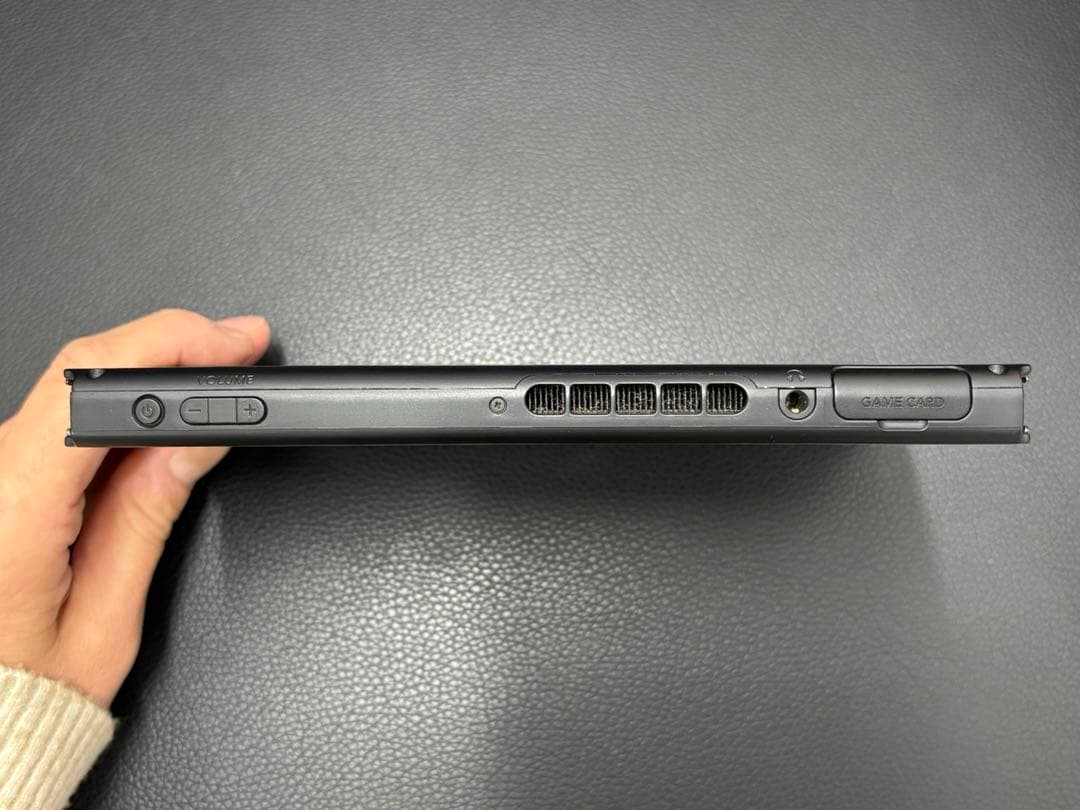 Nintendo Switch本体➕おまけ ソフト１個