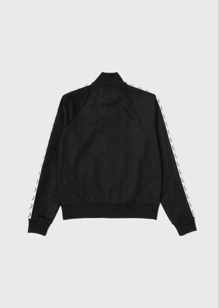 フレッドペリー★トラックジャケット　ジャージ　Mサイズ