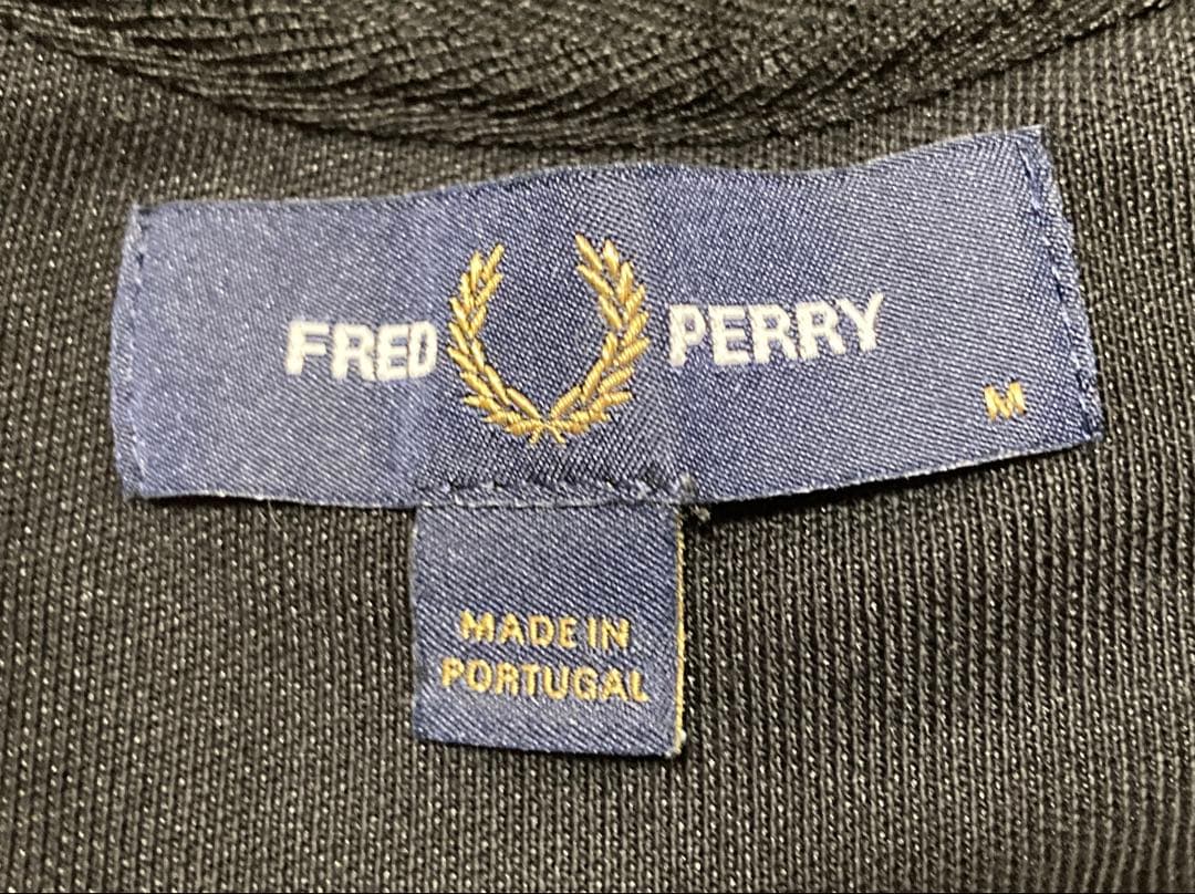 フレッドペリー★トラックジャケット　ジャージ　Mサイズ