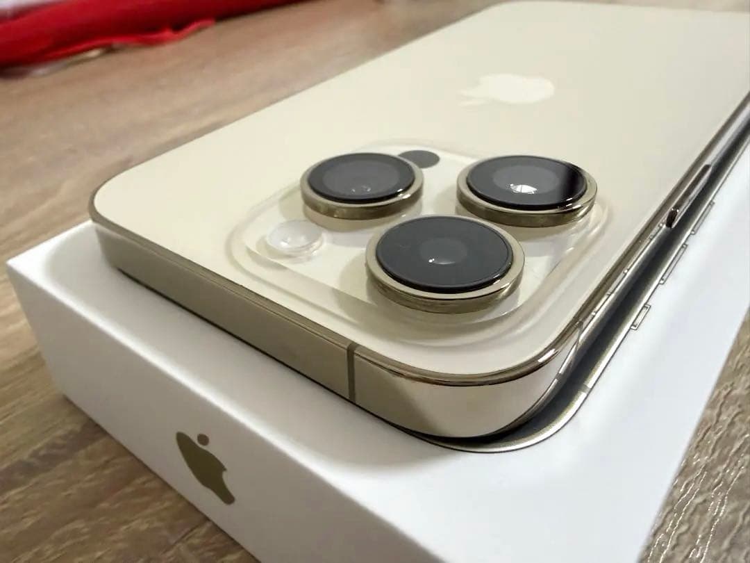 Apple iPhone 14 Pro ゴールド 本体