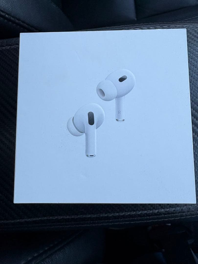 AirPods Pro 第2世代 完品　試聴のみほぼ新品 正規品　付属品未使用
