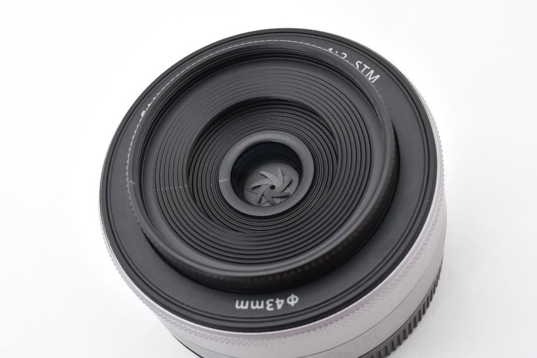 Canon EF-M 22mm f2 STM シルバー