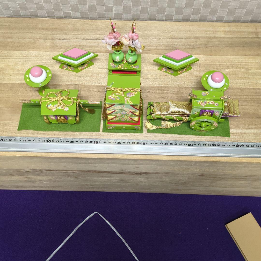 雛道具　25号　6点セット木製 抹茶色 幅60cm〜70cm前後3段用