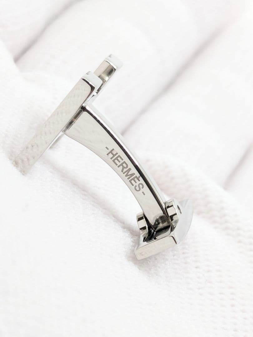 ✨極美品✨HERMESエルメス　Hモチーフ・オ・カレ ロゴカフス　シルバー