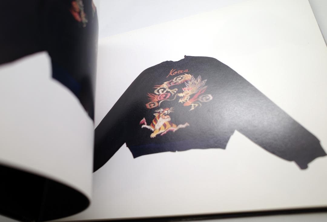 アート・デザイン・音楽 JAPANESE EMBROIDERED JACKETS VOLUME 2