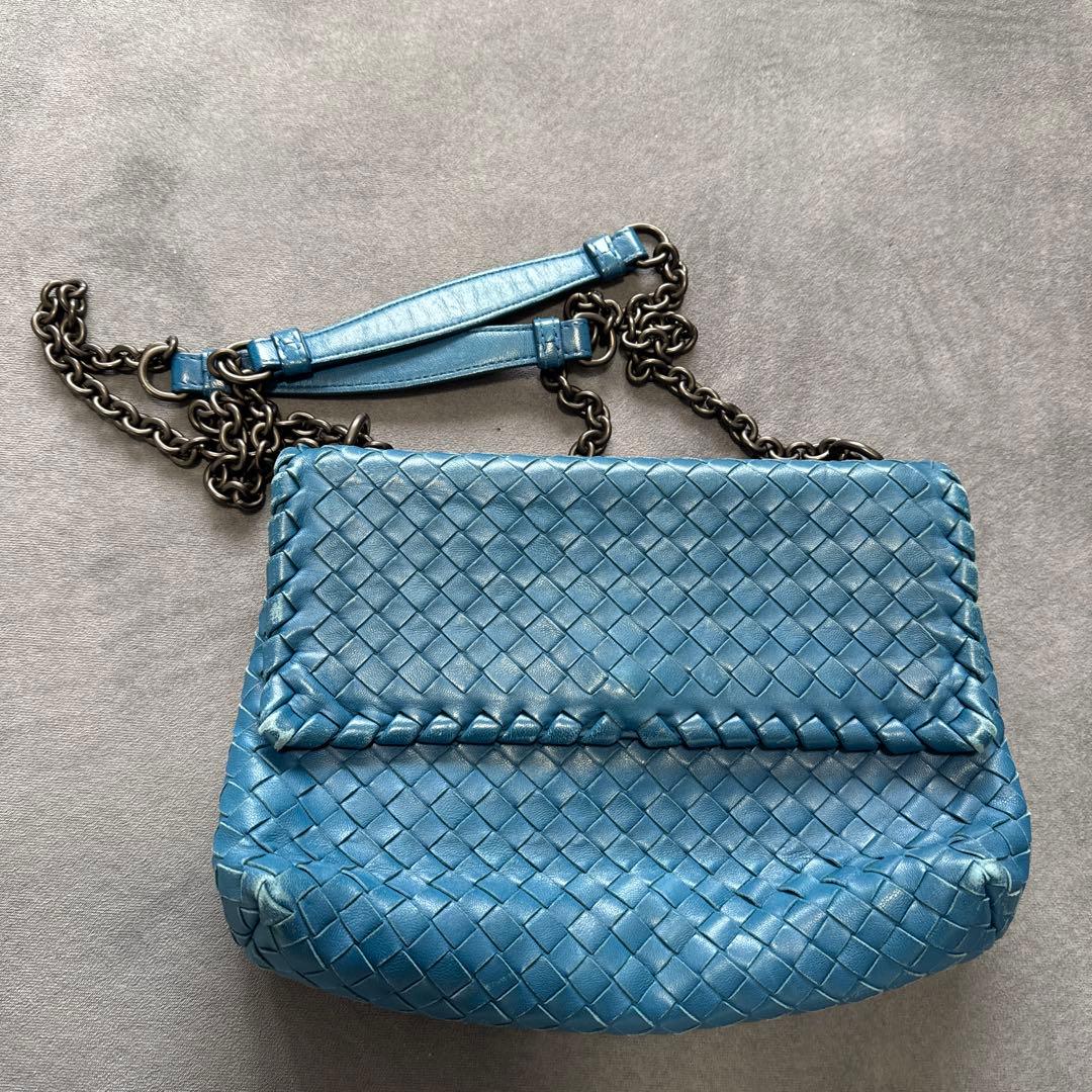 ✨BOTTEGA VENETA（ボッテガ・ヴェネタ） イタリア製ショルダーバッグ
