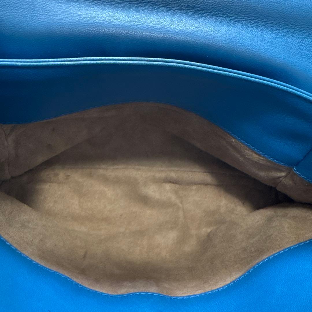 ✨BOTTEGA VENETA（ボッテガ・ヴェネタ） イタリア製ショルダーバッグ