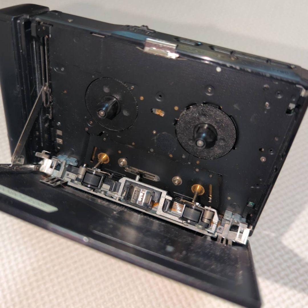 AIWAHS-PL70 BBE カセットプレーヤー