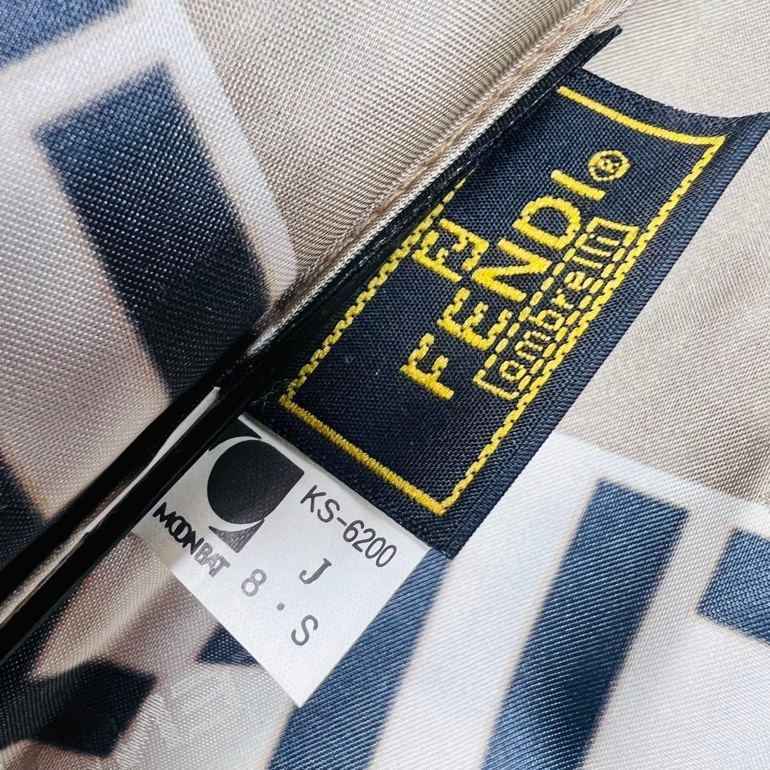 希少FENDI フェンディ 折りたたみ傘 ズッカ柄 ゴールド ムーンバット製