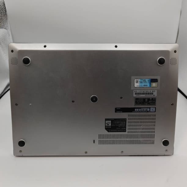 軽量 SSD512GB 第10世代i7 16GB フルHD 美品 14 オフィス