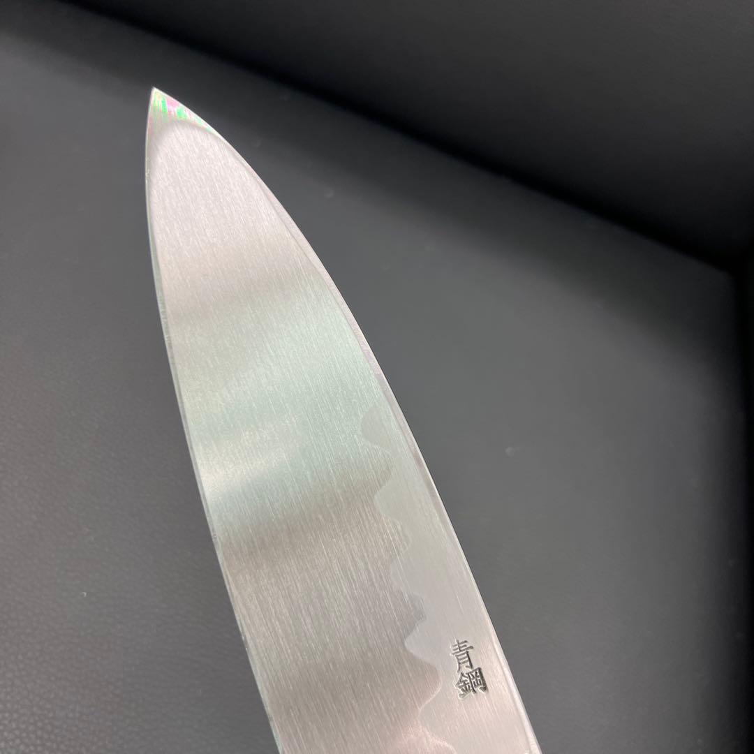 ★新品未使用★堺打刃物青鋼出刃包丁150mm五寸水牛白八角柄右片刃堺の化粧箱入