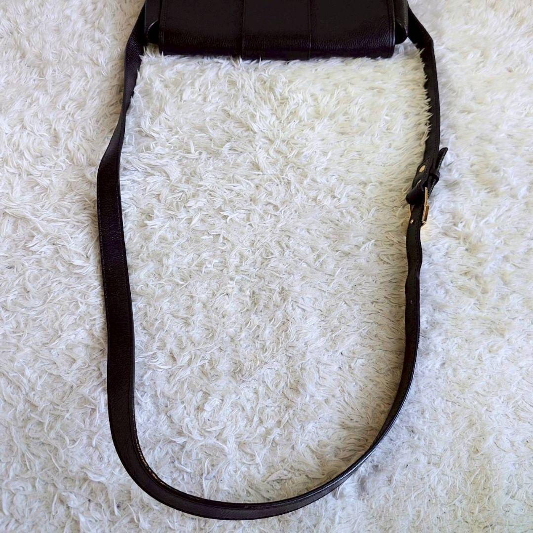 イヴサンローラン カサンドラ ショルダーバッグ 斜め掛け レザー ブラック ロゴ