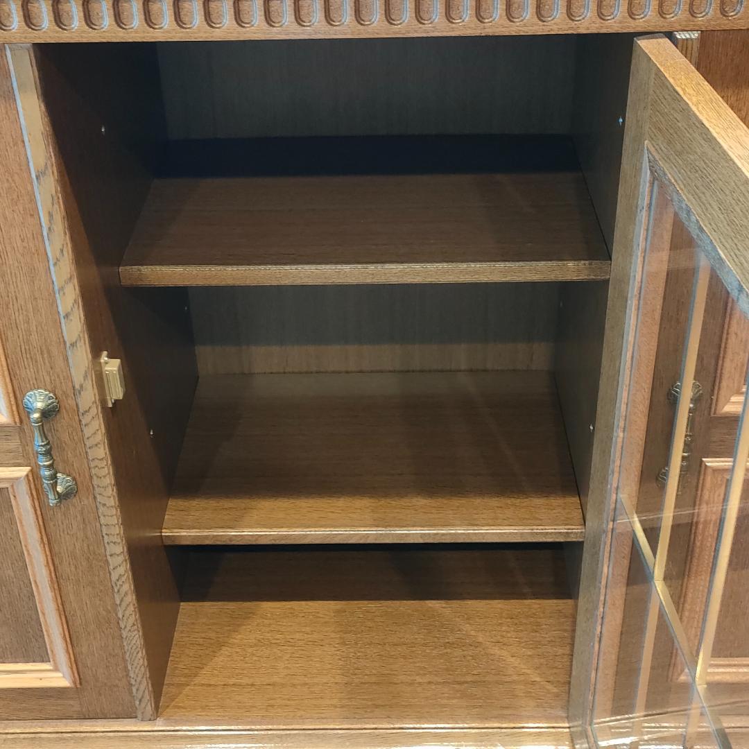 起立木工　アンティークキャビネット　ブルボーズレッグ　引出し2杯