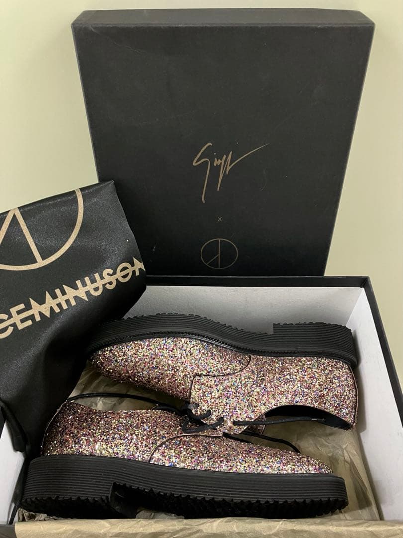 〓GIUSEPPE ZANOTTI×PEACEMINUSONE〓 グリッター 靴