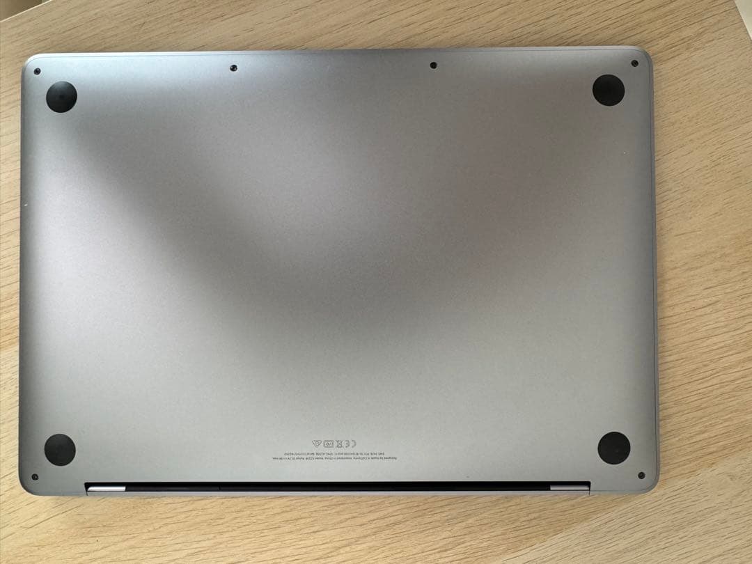 MacBook Pro（13インチ,M1,2020）256GB/8GB