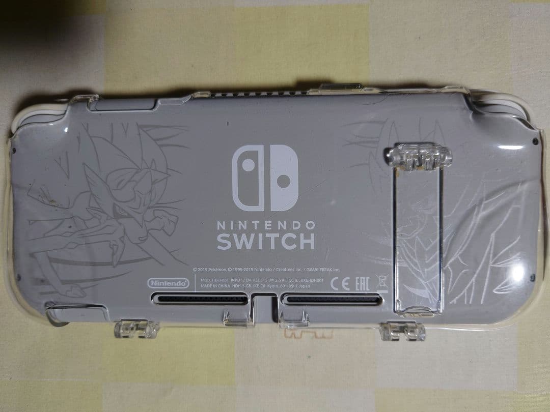 Nintendo Switch Lite　ザシアン＆ザマゼンタモデル　保護ケース