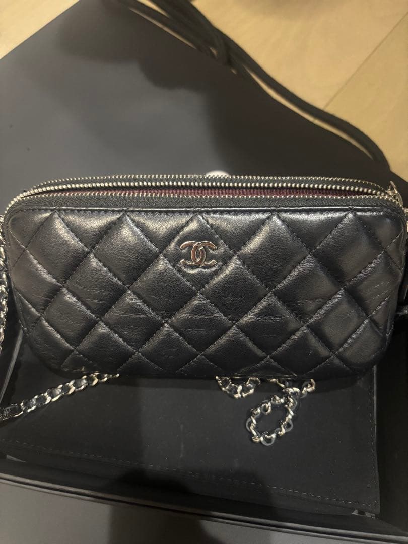 CHANEL シャネル マトラッセ　Cウォレットポーチ
