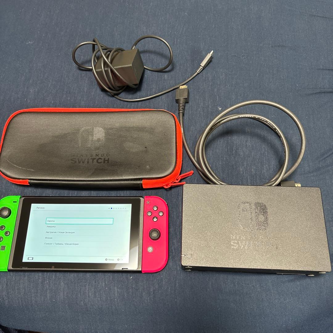 ｋ*９様 Nintendo Switch 本体 ※箱なし　ケース付き