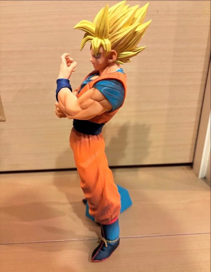 一番くじ メモリーズ A賞 超サイヤ人孫悟空 箱無し 台座付き ドラゴンボール