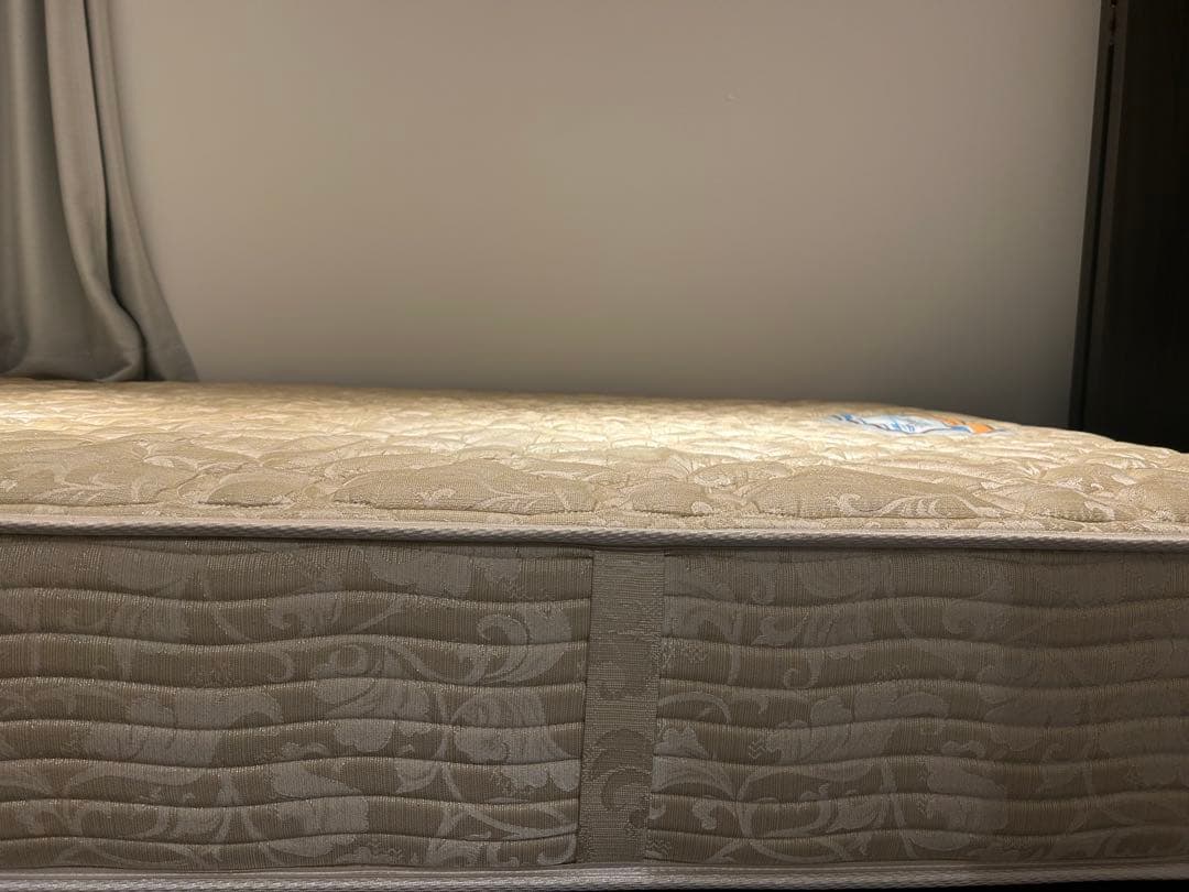 【ゆうとん】Simmonsビューティレスト セミダブル マットレス