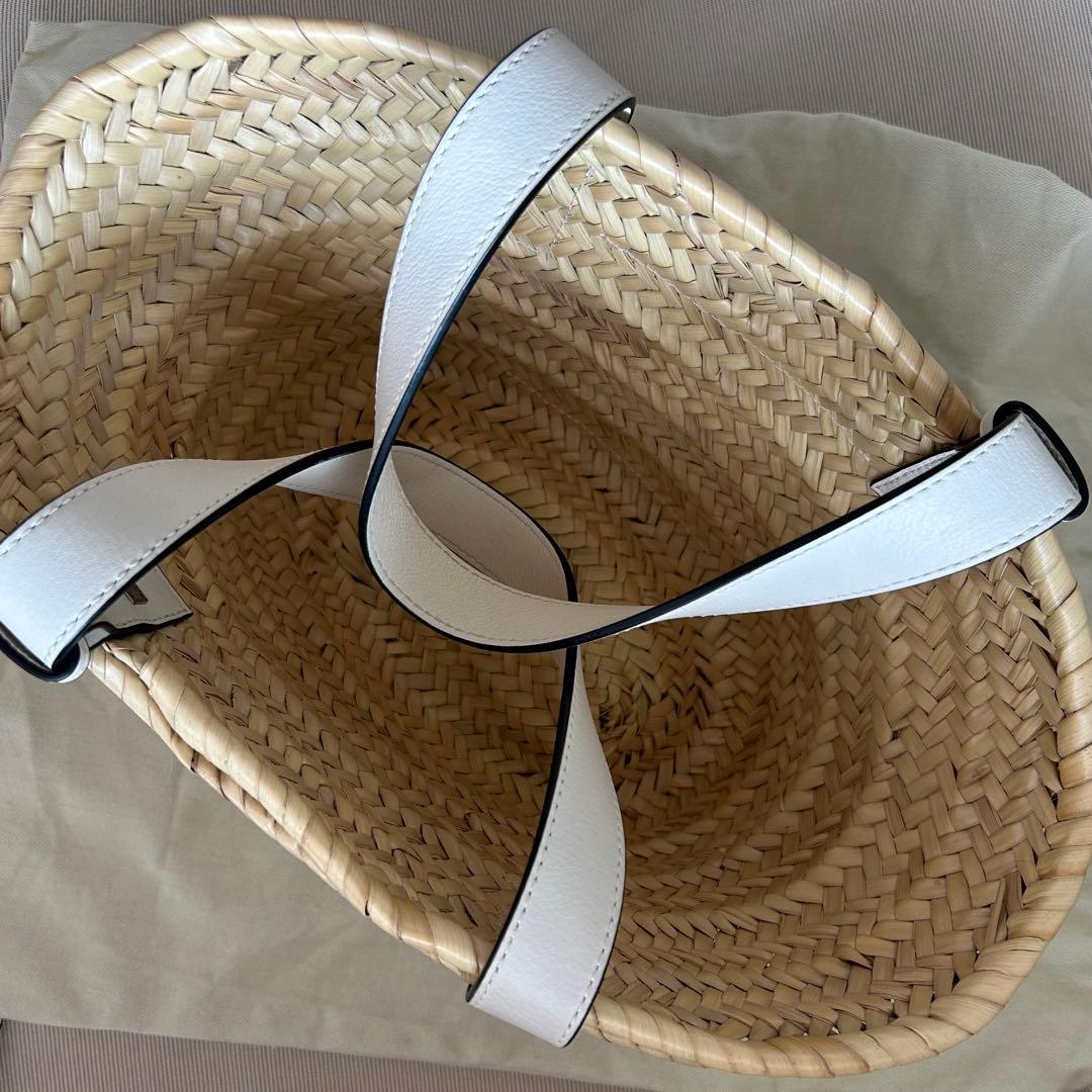 【m出品】LOEWE かごバッグ ホワイト　スモール