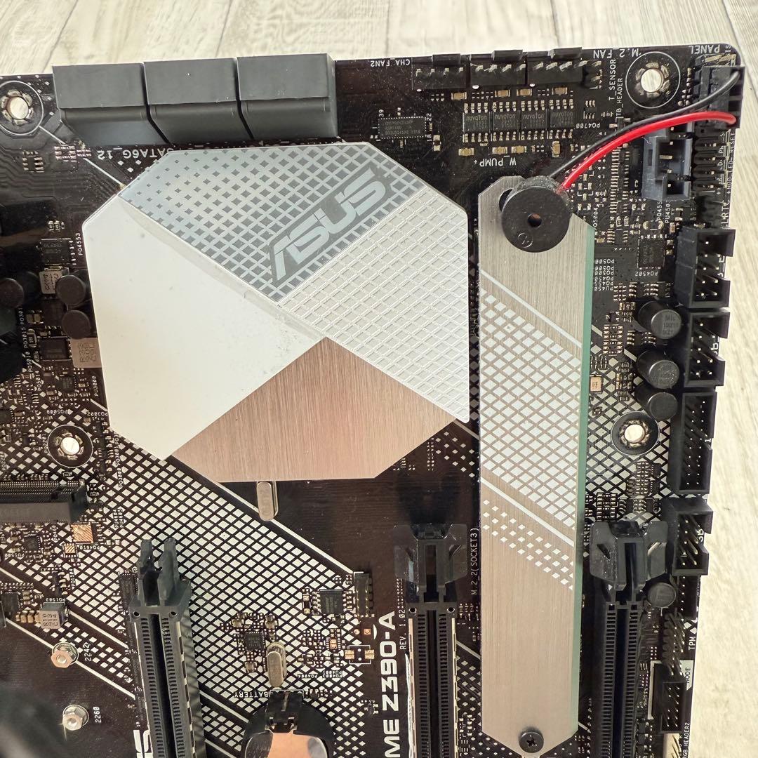 Intel Core i7-9700k マザーボード おまけ付き