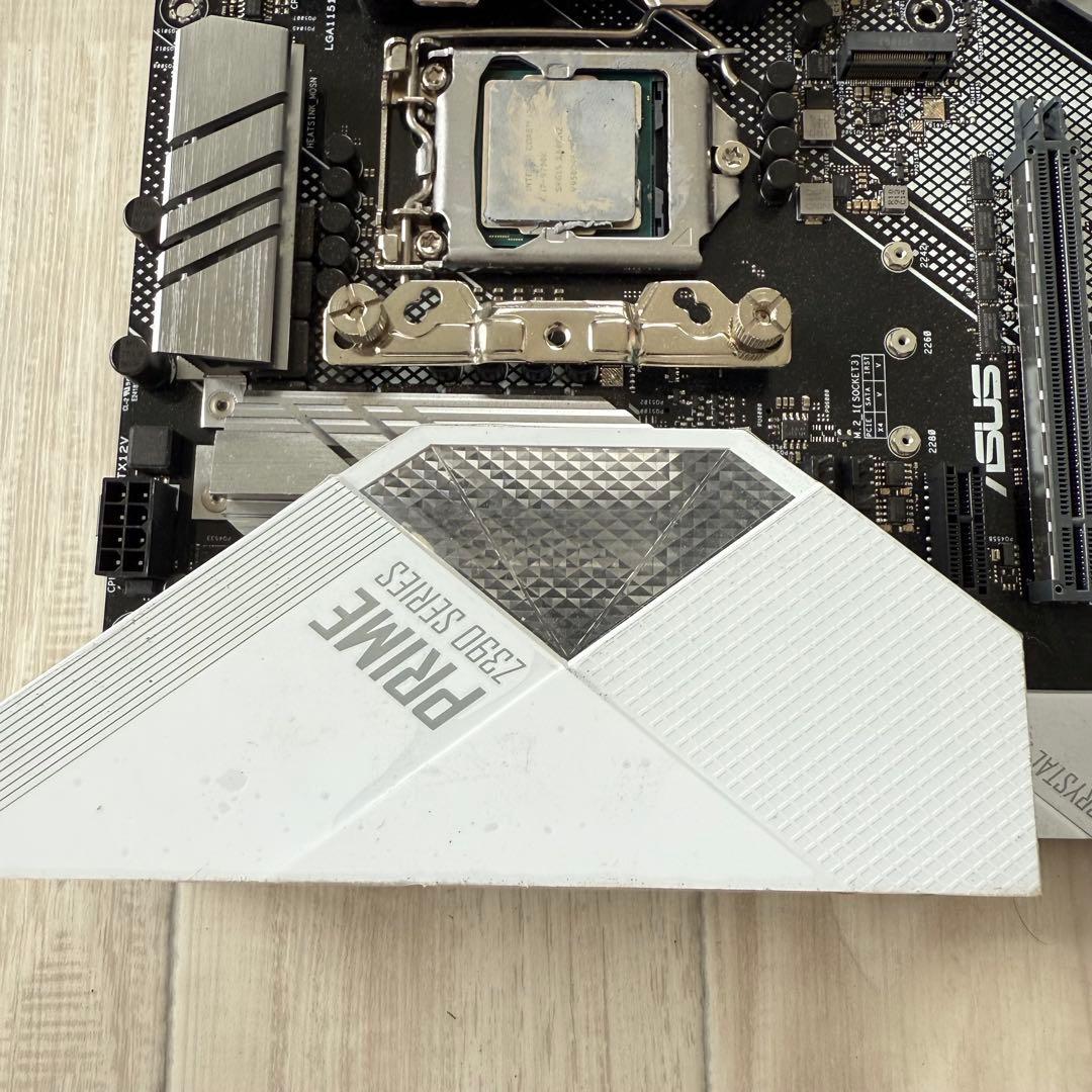 Intel Core i7-9700k マザーボード おまけ付き