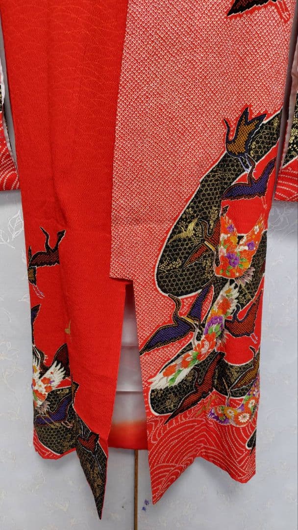 RK562子供着物四つ身7歳前後用着丈129センチ裄丈56センチ非常に綺麗美品