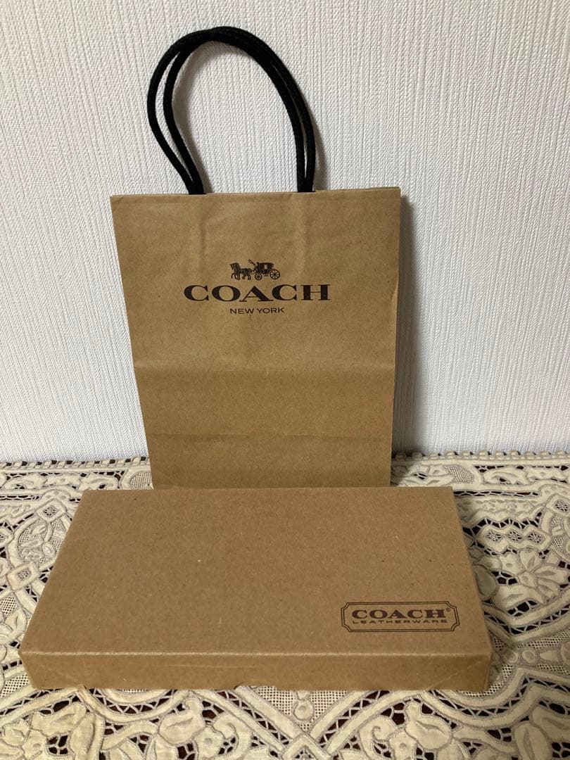 cho❗️ヴィンテージCOACH ブラック レザーシルクの裏地　ハンガリー製