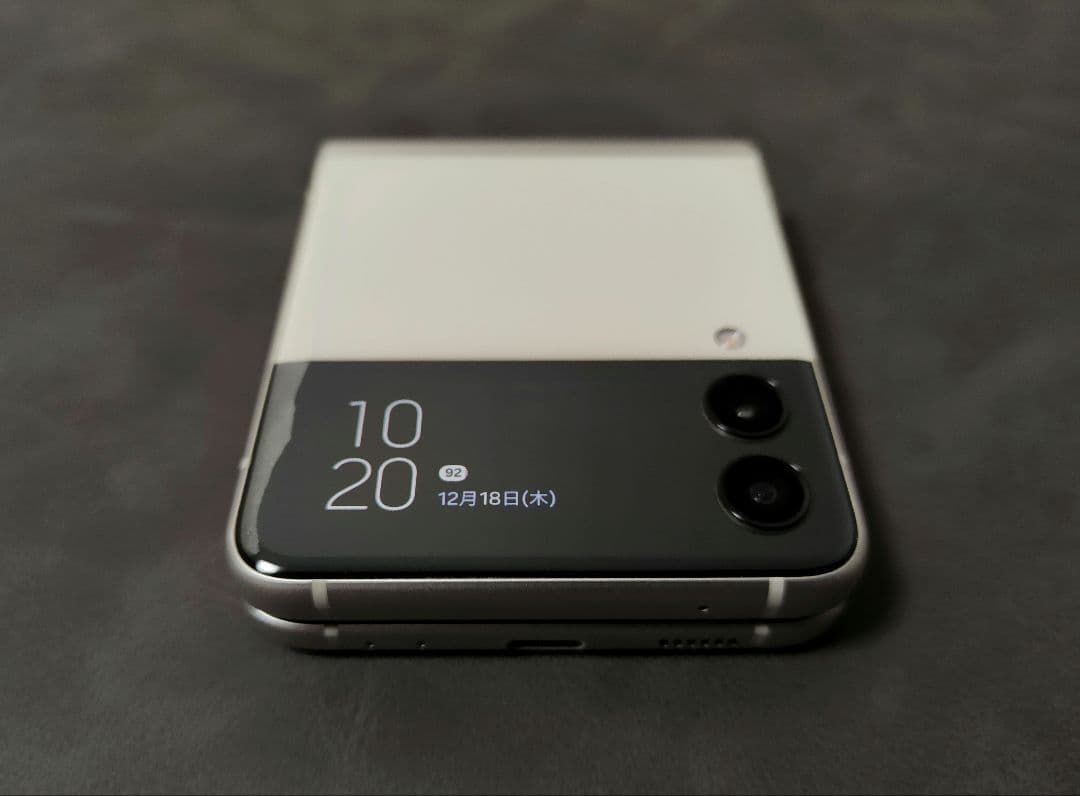 スマートフォン本体 Galaxy Z Flip3 5G (RAM8GB ROM256GB)