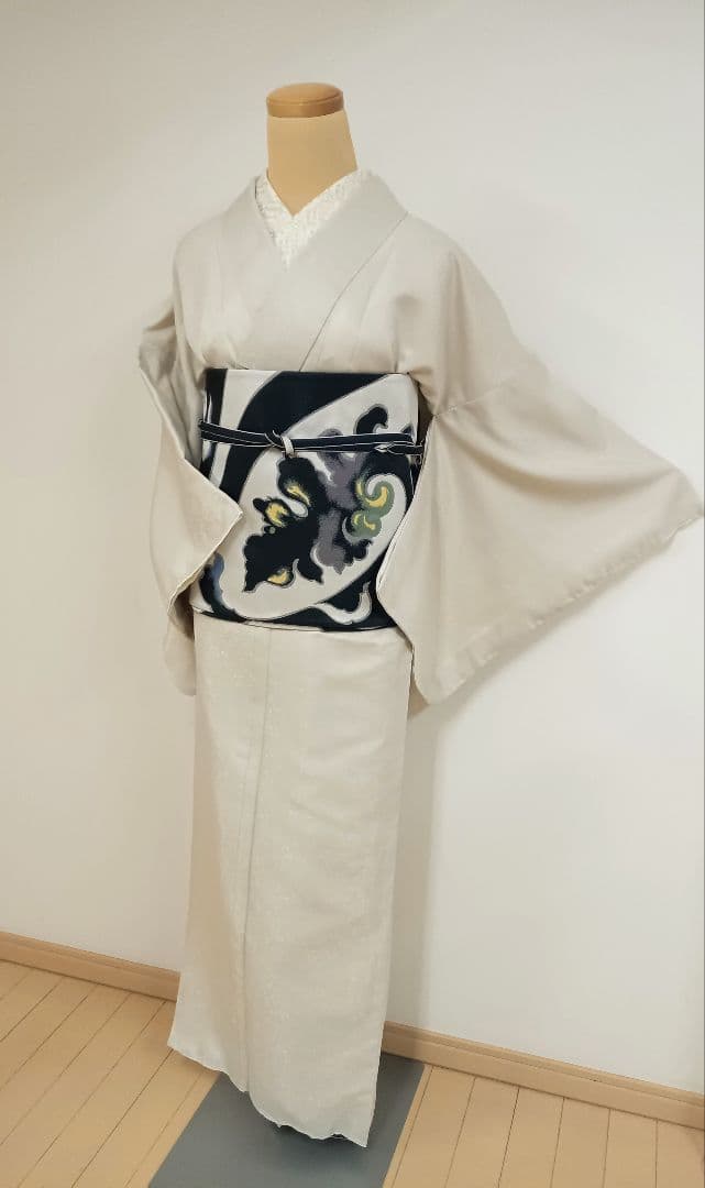 洗える色無地　花唐草地紋　ジャガード織　袷Ｍサイズ