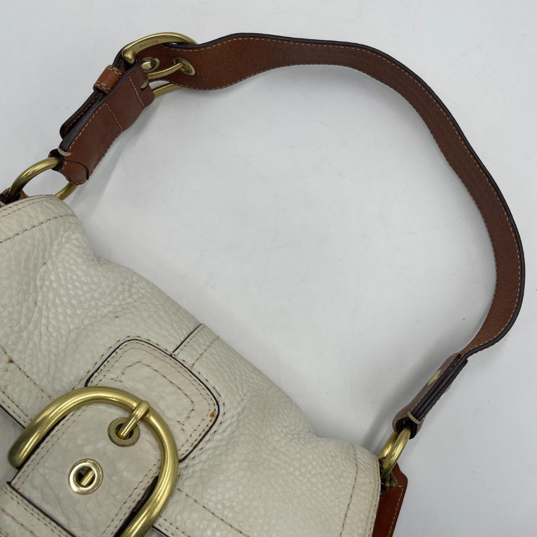 良品 COACH ショルダーバッグ レザー ホワイト ソーホー