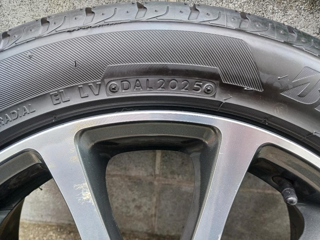 Nです。他の方は購入できません。トヨタ純正16インチアルミホイール