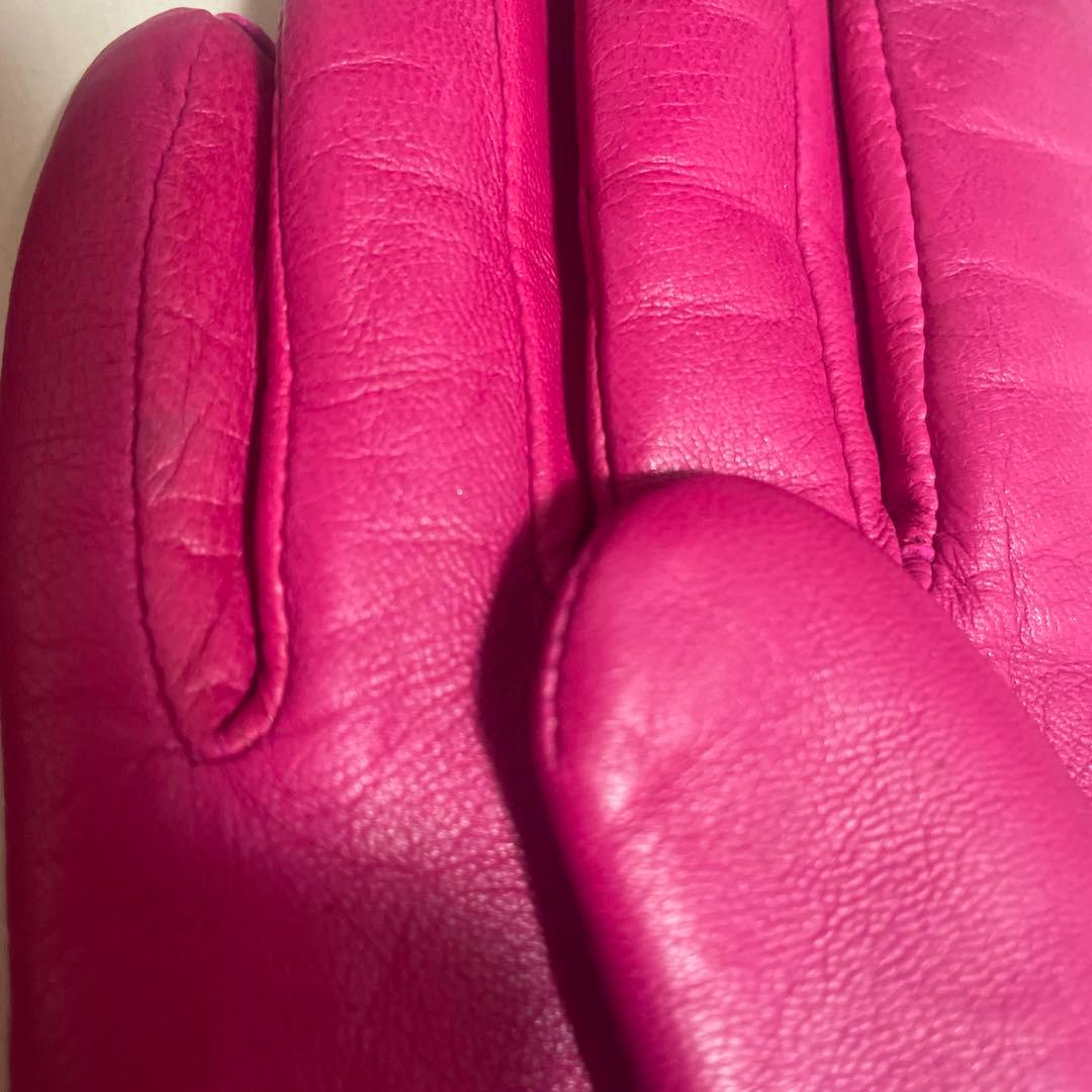 CHANEL ピンク レザー手袋