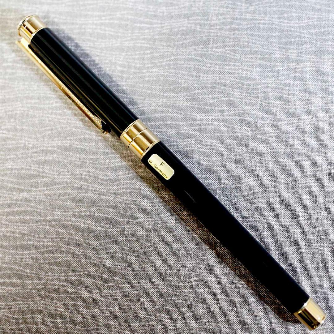 【美品 送料込み】モンブラン 万年筆 ノブレスオブリージュ ゴールド ブラック