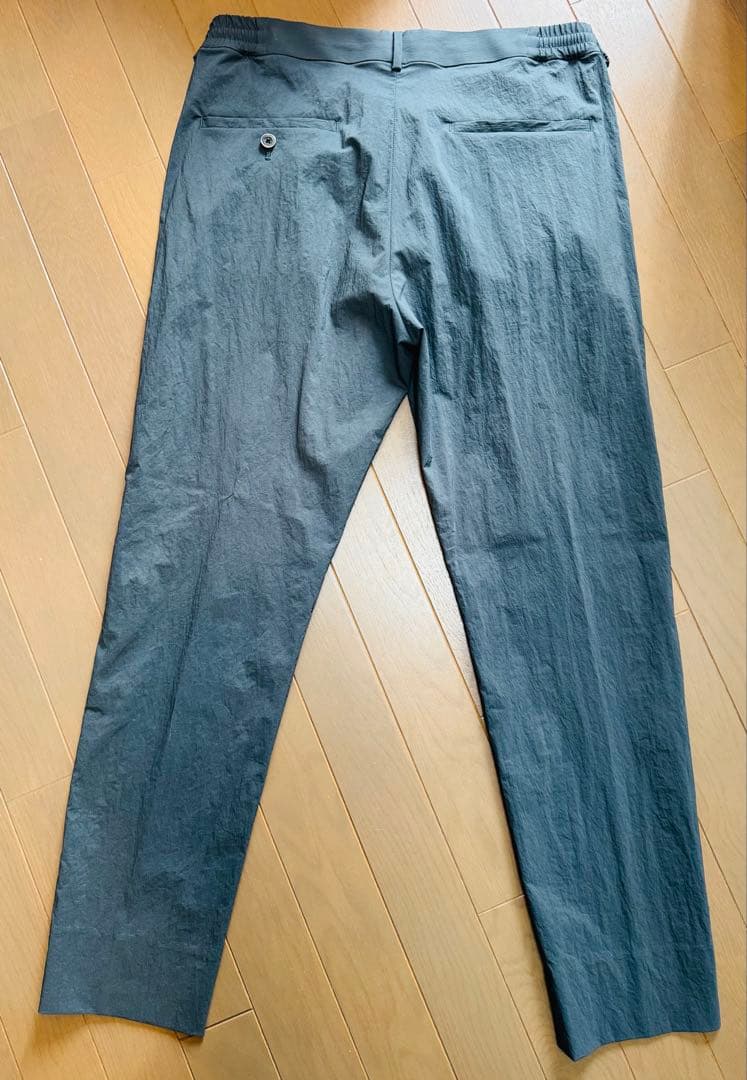 アウール　セットアップ　ストレッチナイロン　ブルーグリーン　M