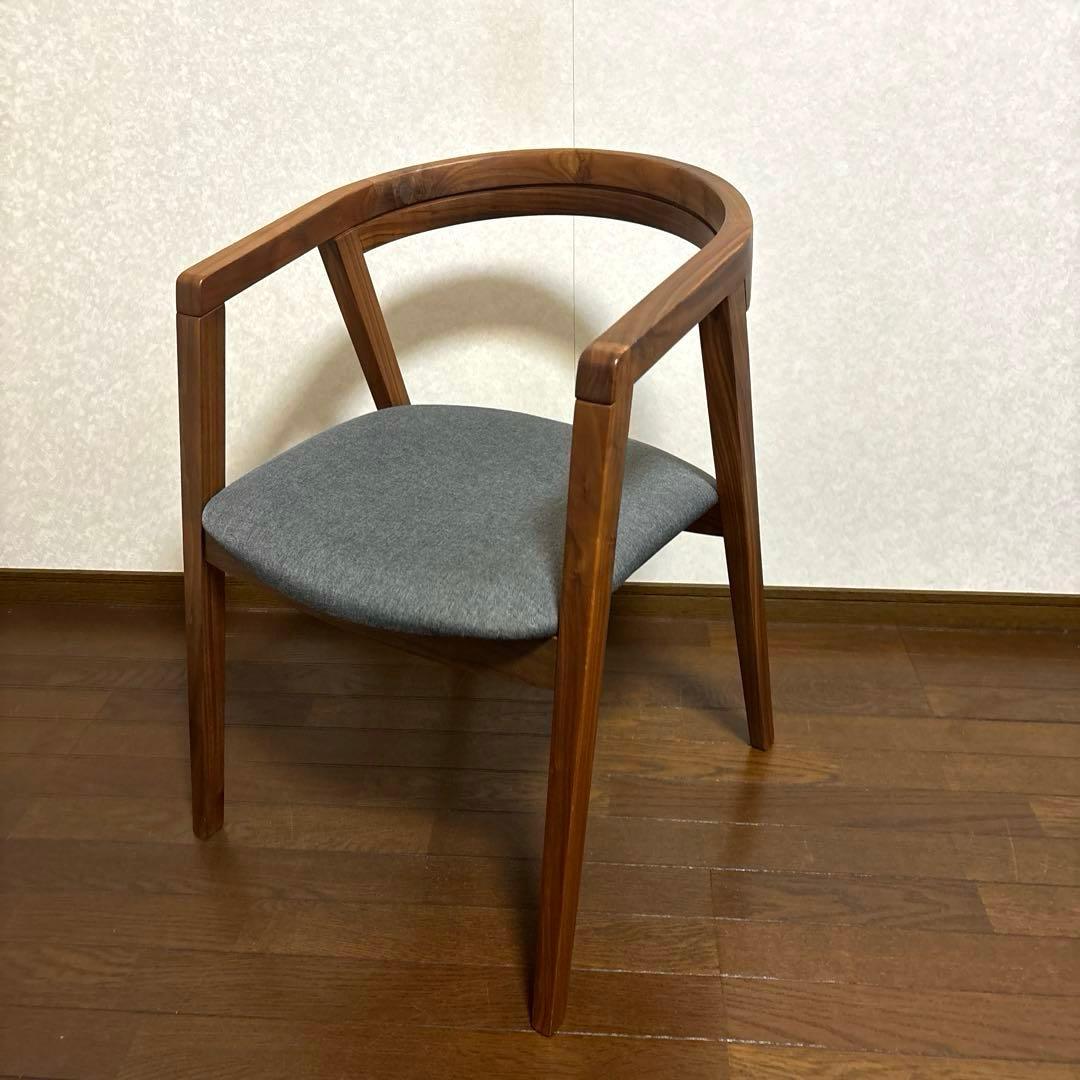 【美品】ダイニングチェア 肘付き ウォールナット ②