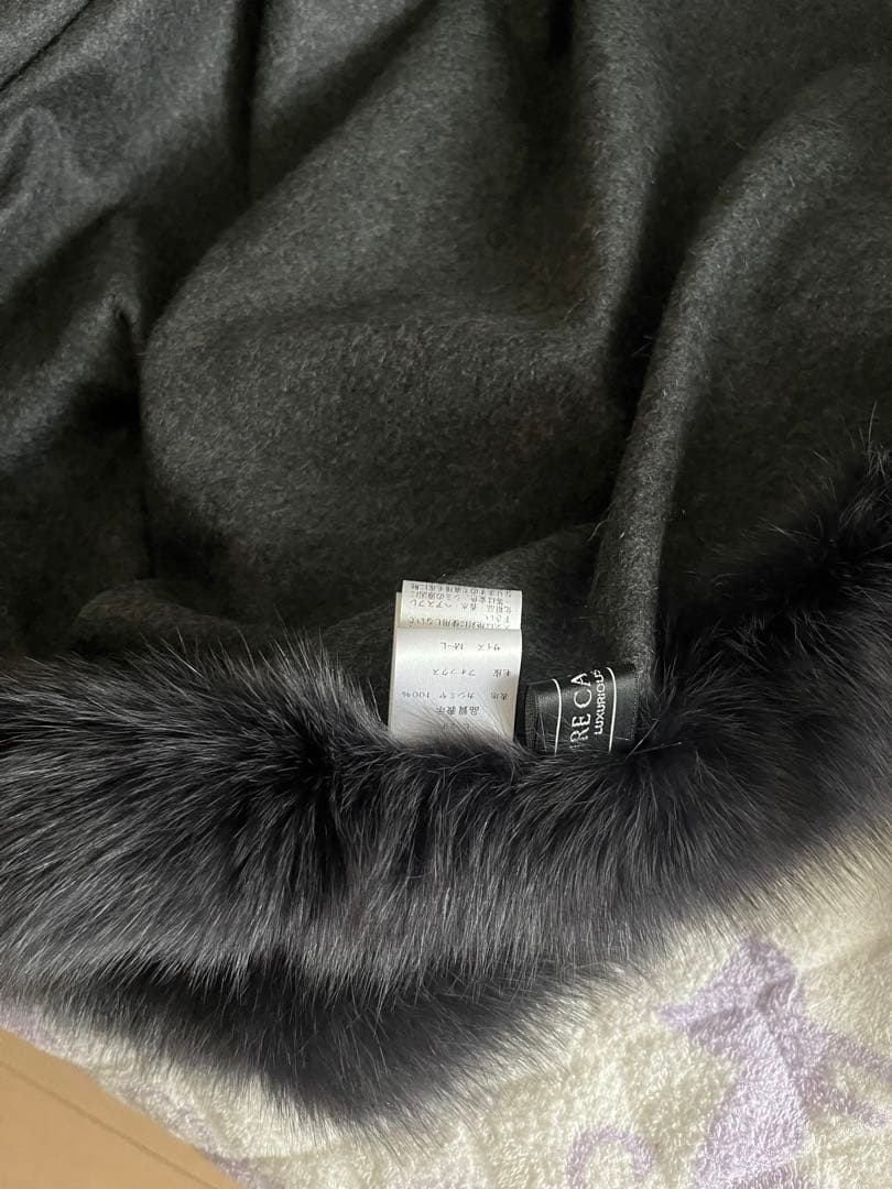 カシミヤ100%襟フォックスファー付きダークグレー ポンチョ美品肌触り抜群