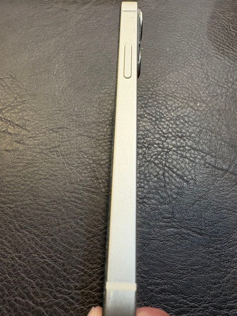 iPhone13min 128GB バッテリー83%