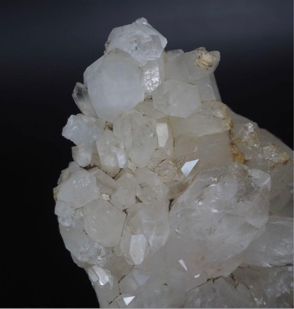 送料無料　綺麗な水晶原石　置物