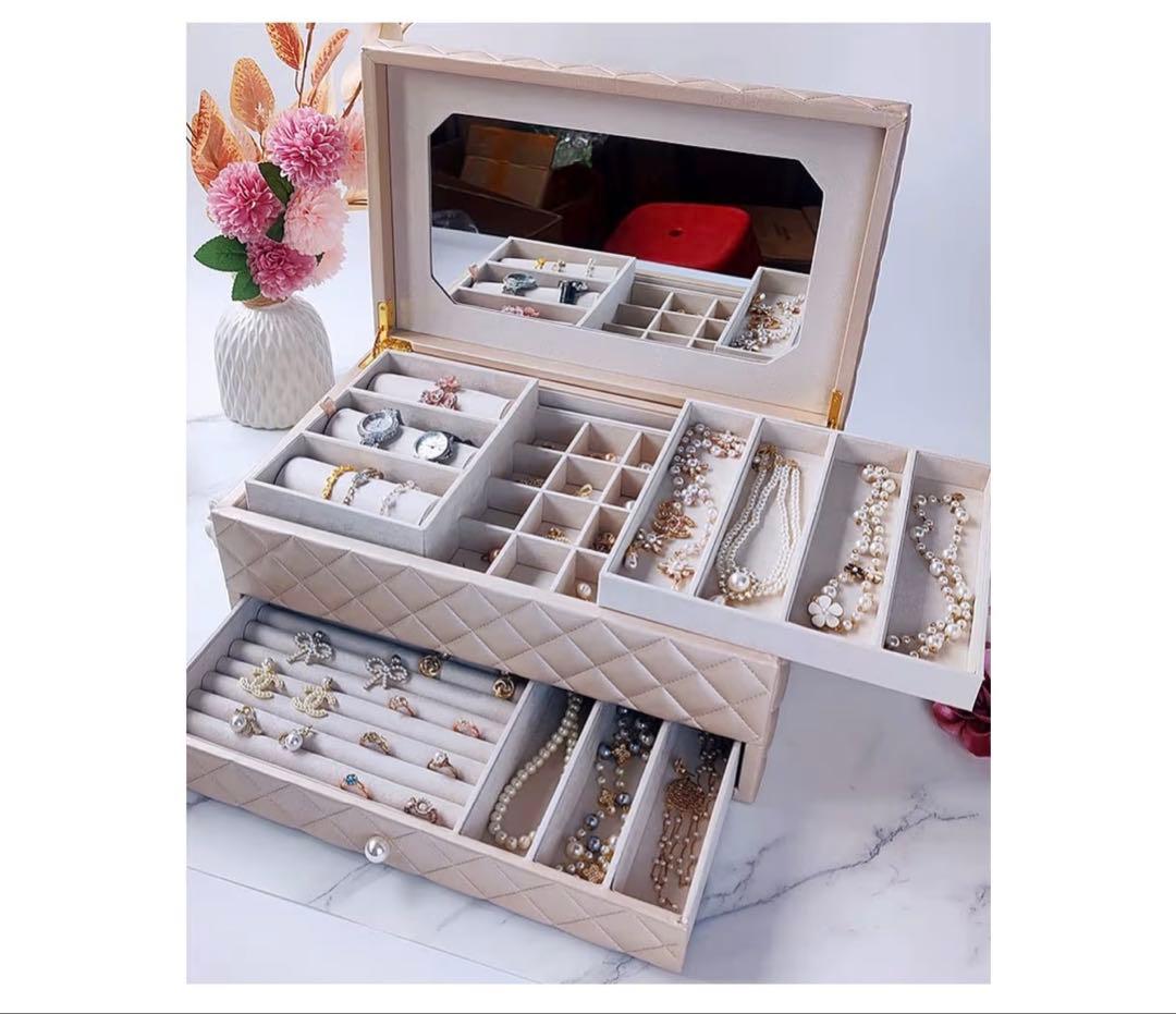 ミラー付きキルティングアクセサリーケース　大容量　ジュエリーケース