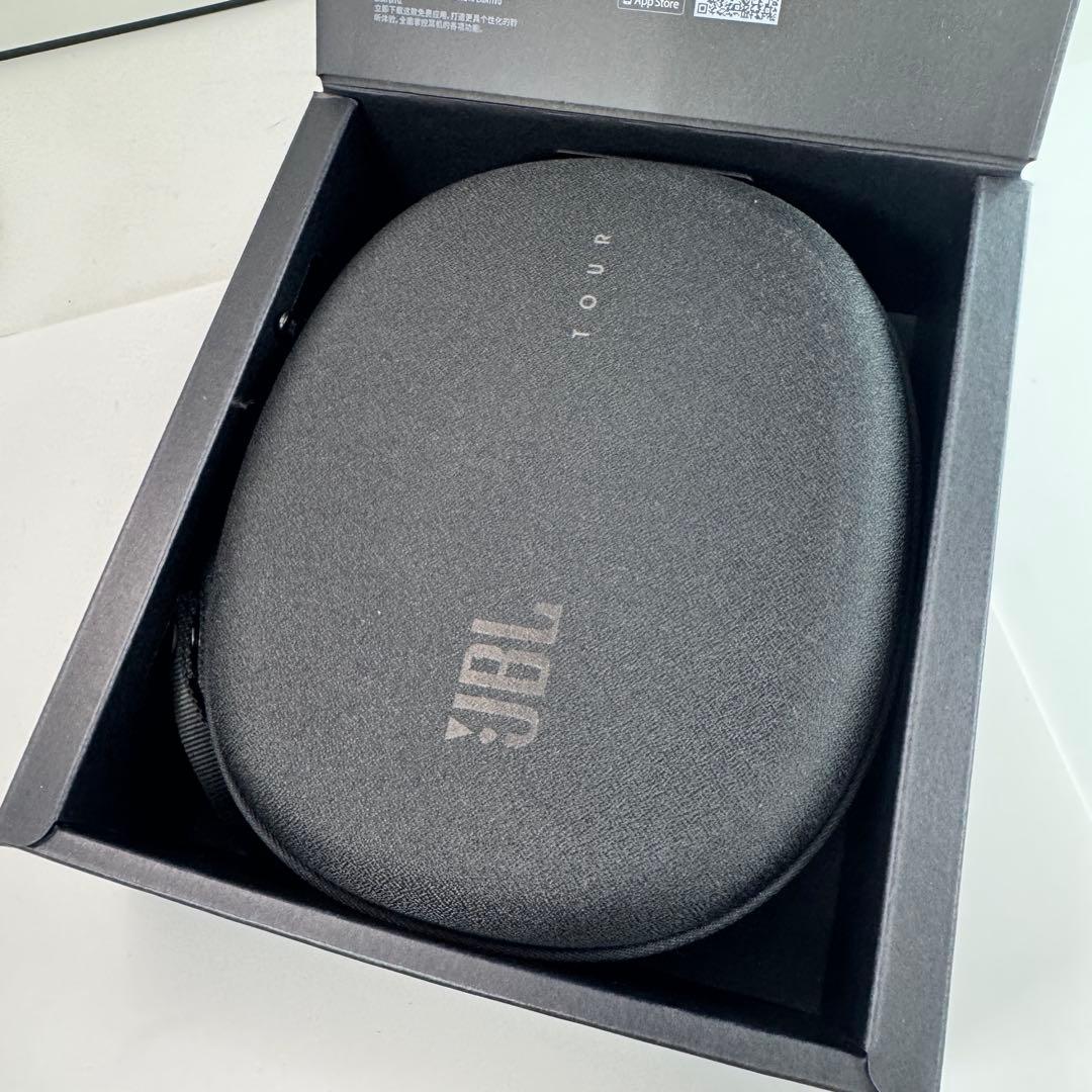 猫*ま様 JBL TOUR ONE M2