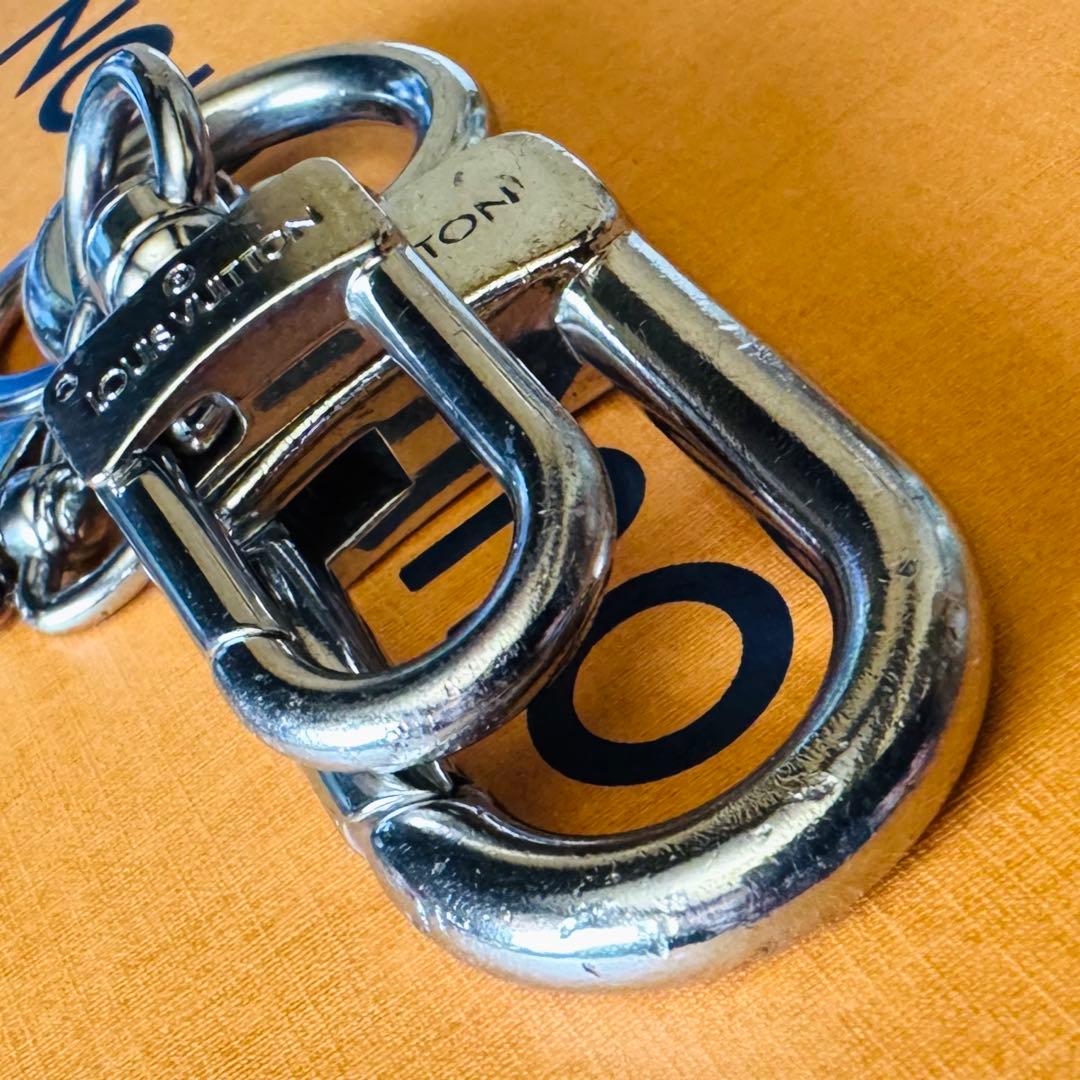 LOUIS VUITTON 希少アノクレ ムスクトンXLプラスカラビナホルダー